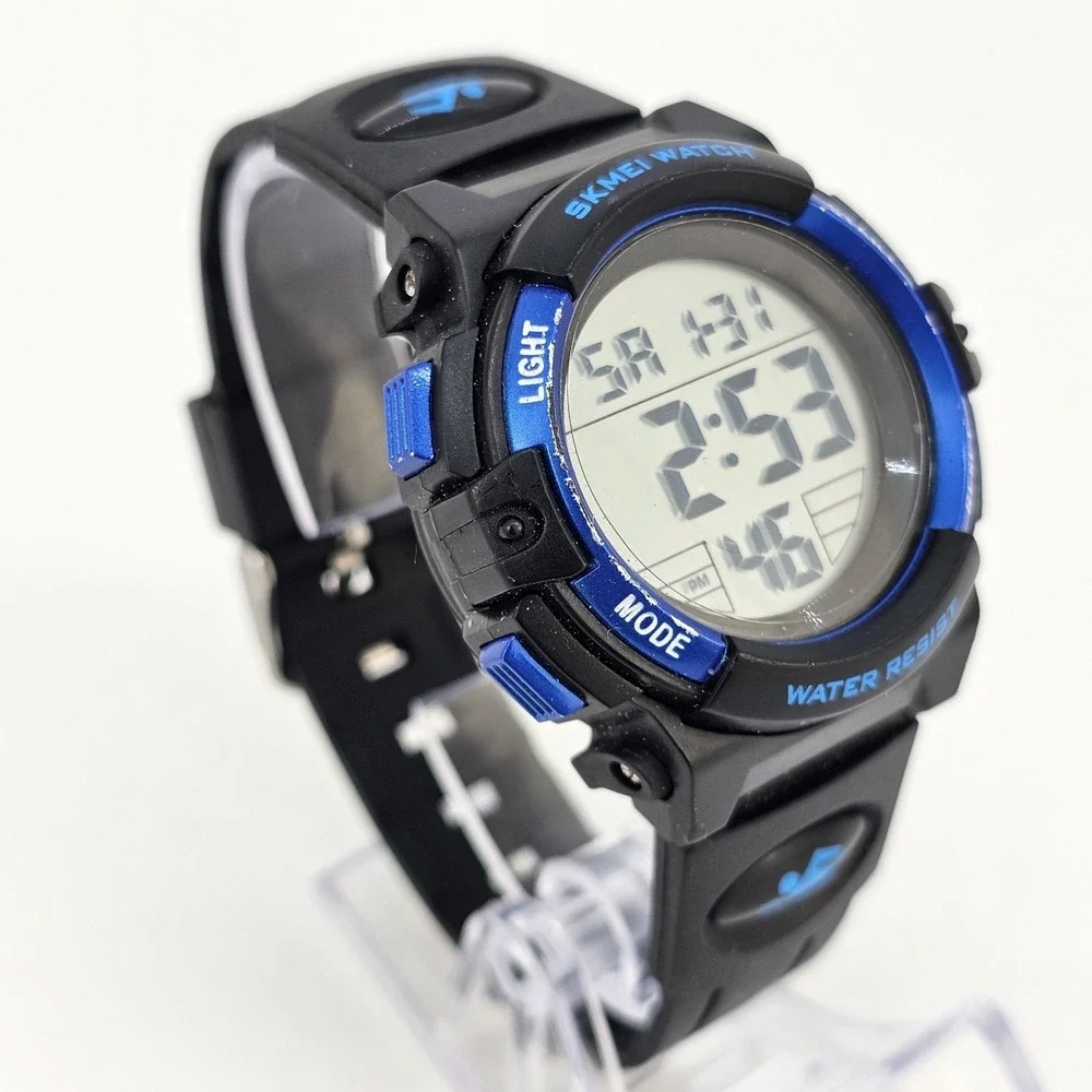 Men's Digital Sport Watch 44MM Black Plastic Bands Day Date New‎ Battery